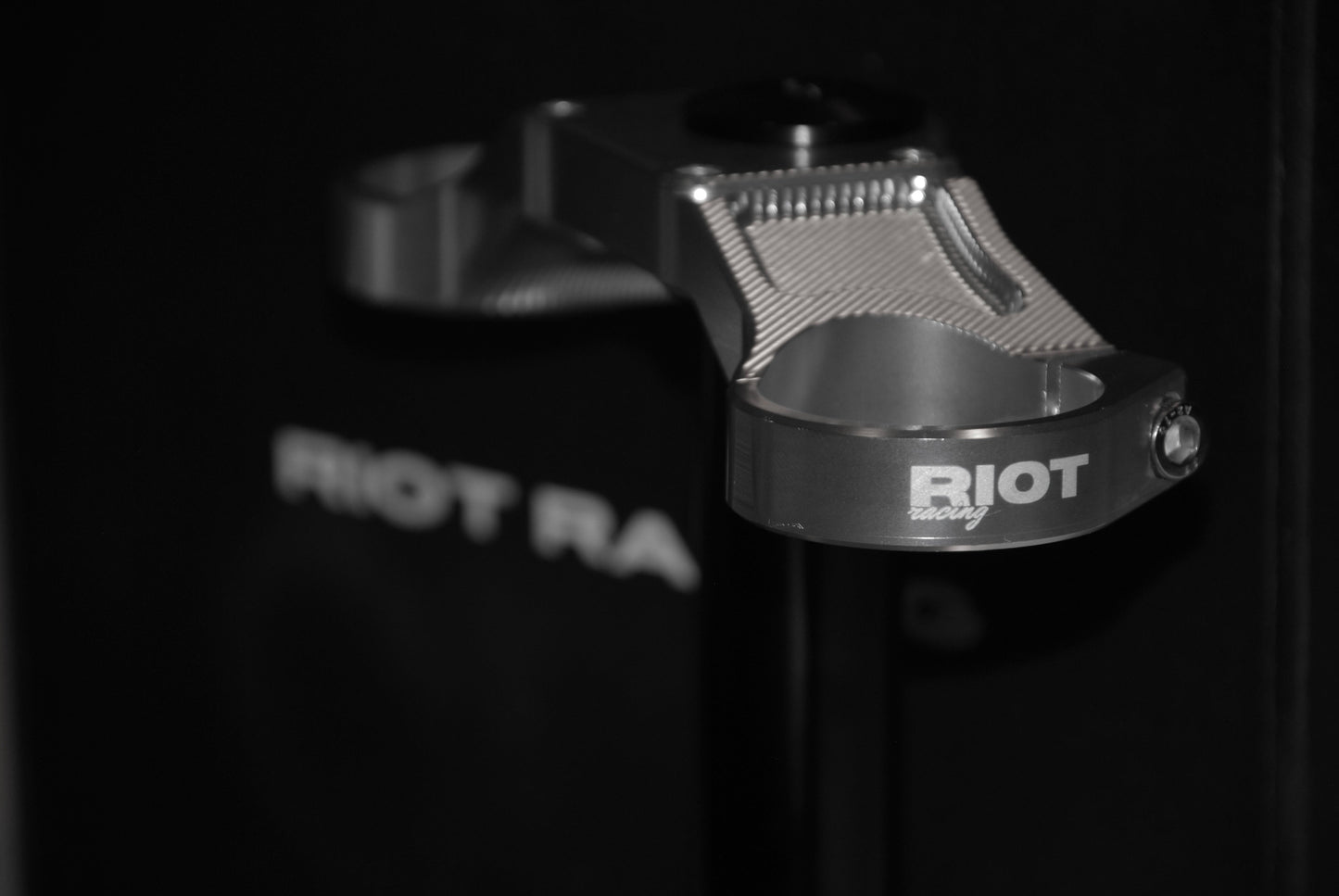 Riot Drop Crown (STOCK SURRON LBX FORKS)